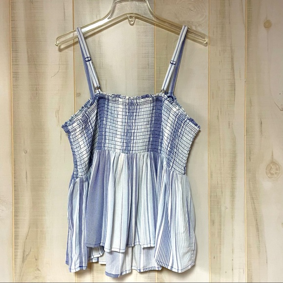 Torrid Blue White Stripe Smocked Top Sz 1 - Picture 3 of 7